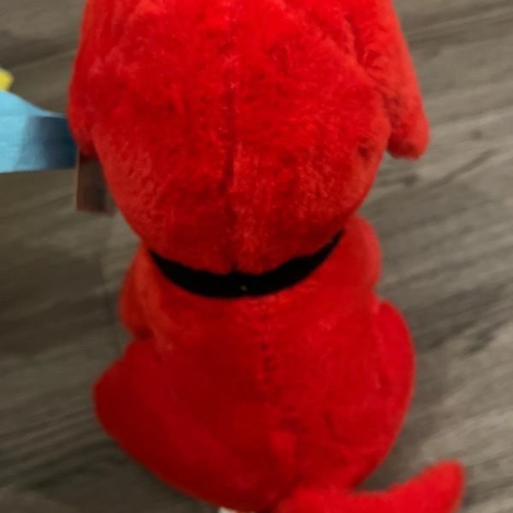 Clifford the big red dog soft toy